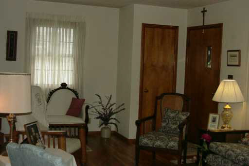 1629 Ryer Street South Bend, IN 46628 - Photo 2 of 8 Gallery Image 2