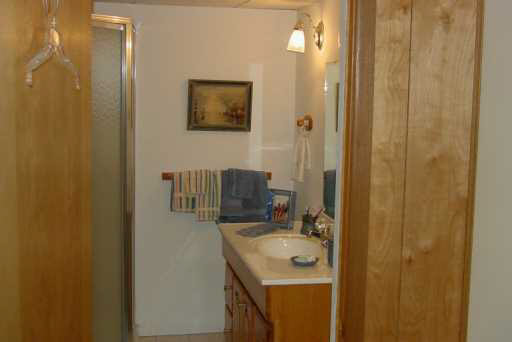 1629 Ryer Street South Bend, IN 46628 - Photo 4 of 8 Gallery Image 4