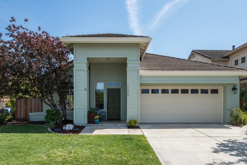 17696 River Run Road Salinas, CA 93908 - Photo 3 of 26 Gallery Image 3