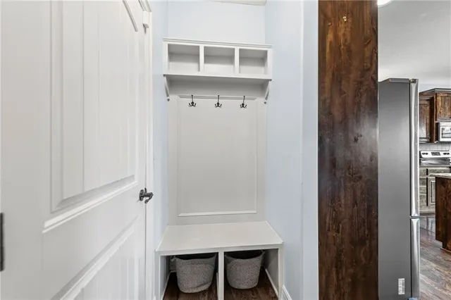 $625,000 | 4552 Northeast Park Ridge Avenue, Lee's Summit, MO 64064