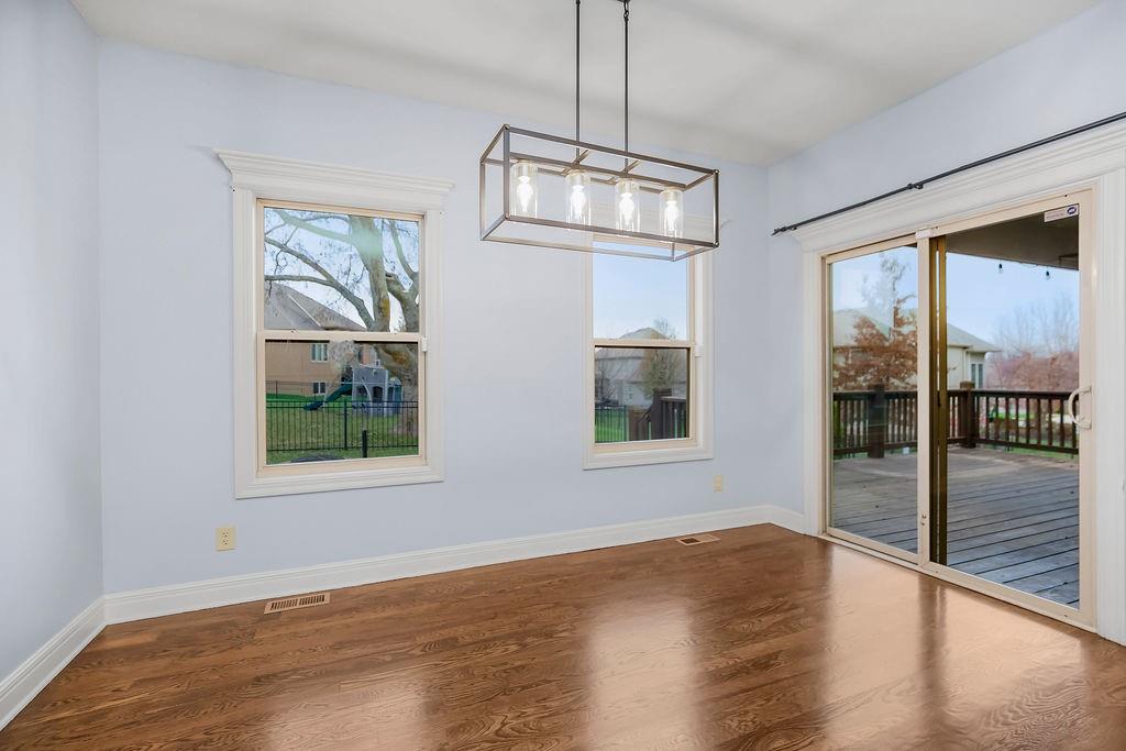 4552 Northeast Park Ridge Avenue Lee's Summit, MO 64064 - Photo 11 of 40