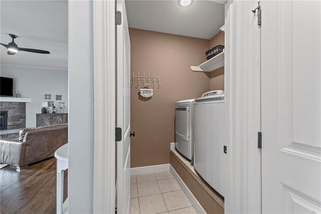 4552 Northeast Park Ridge Avenue Lee's Summit, MO 64064 - Photo 12 of 40