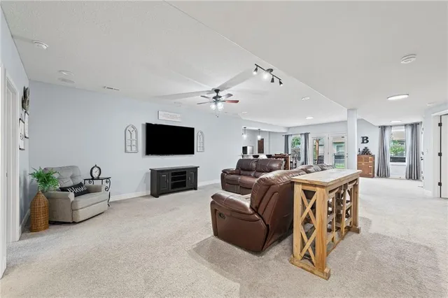 $625,000 | 4552 Northeast Park Ridge Avenue, Lee's Summit, MO 64064