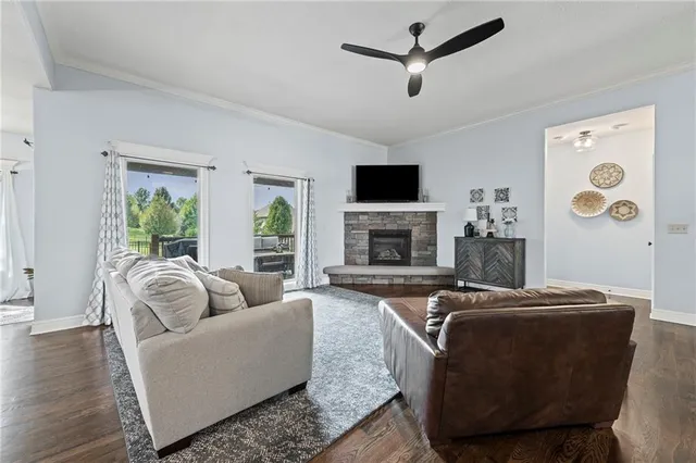 $625,000 | 4552 Northeast Park Ridge Avenue, Lee's Summit, MO 64064