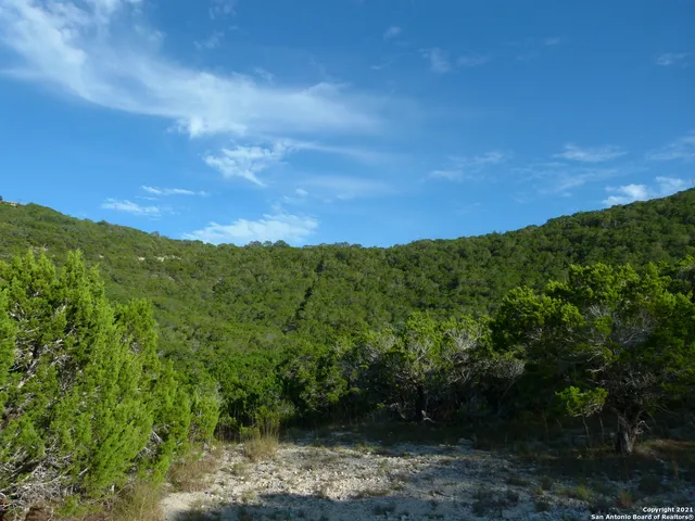 $195,000 | 1300 South Goat Ridge, Pipe Creek, TX 78063