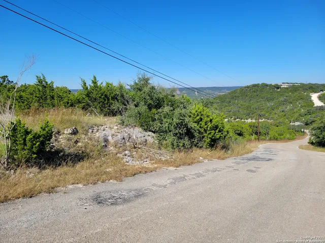 $195,000 | 1300 South Goat Ridge, Pipe Creek, TX 78063