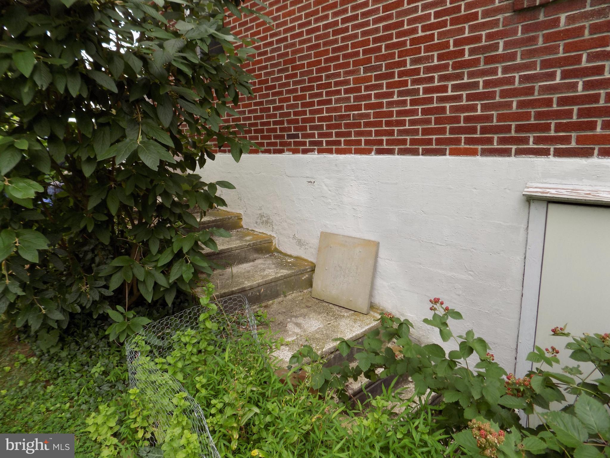 203 North Locust Street Lititz, PA 17543 - Photo 12 of 39 Gallery Image 12