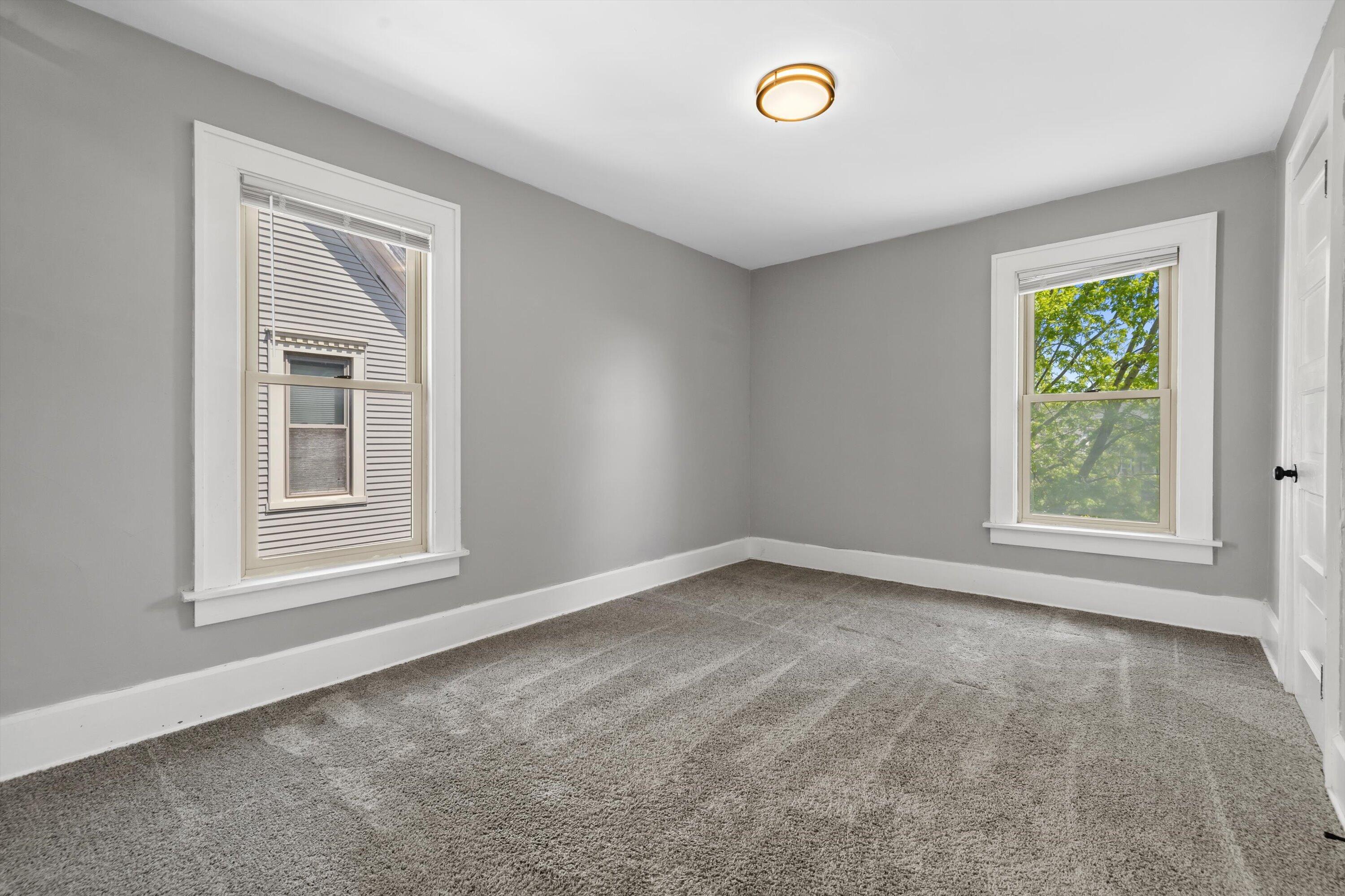 1529 Thurston Avenue Racine, WI 53405 - Photo 14 of 30 22-IMG_0191