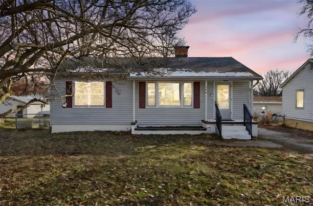 $195,000 | 360 Harris Street, Troy, MO 63379