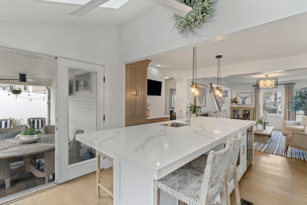 194 Merrymount Road Quincy, MA 02169 - Photo 11 of 32 a large kitchen with a table and chairs