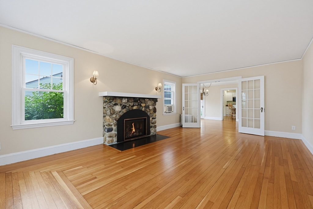 255 Madison Street Dedham, MA 02026 - Photo 7 of 40