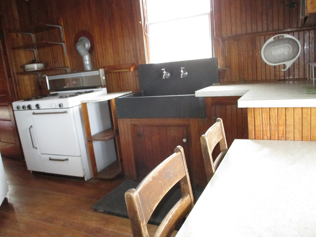 148 West Beach Road Westport, MA 02790 - Photo 7 of 13 Gallery Image 7
