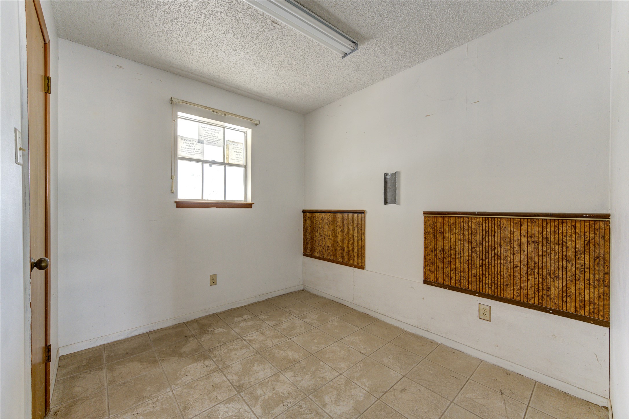 4602 Avenue H Rosenberg, TX 77471 - Photo 9 of 42 a view of front door