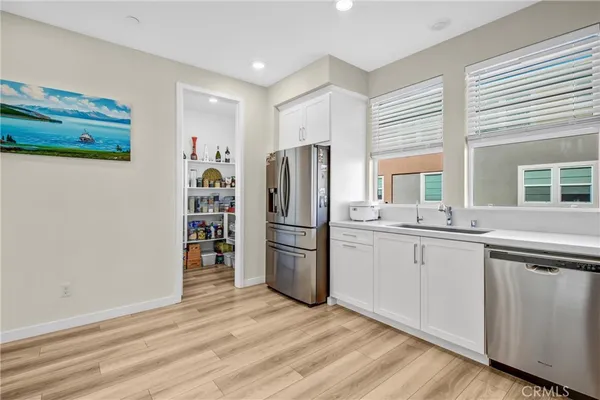 $4,550 | 27120 Vly Oak Place, Valencia, CA 91381