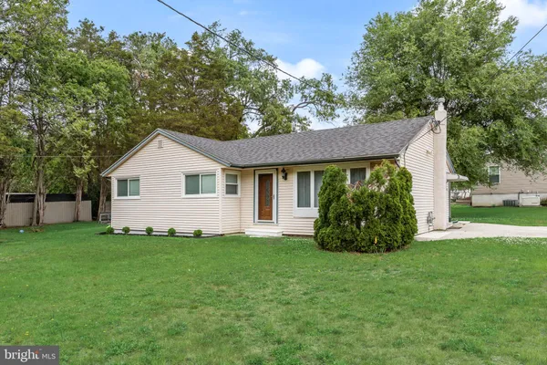 $339,900 | 925 Lower Landing Road, Blackwood, NJ 08012