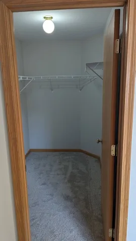 $2,495 | 28764 Pondview Drive, Unit 28764, Lakemoor, IL 60051