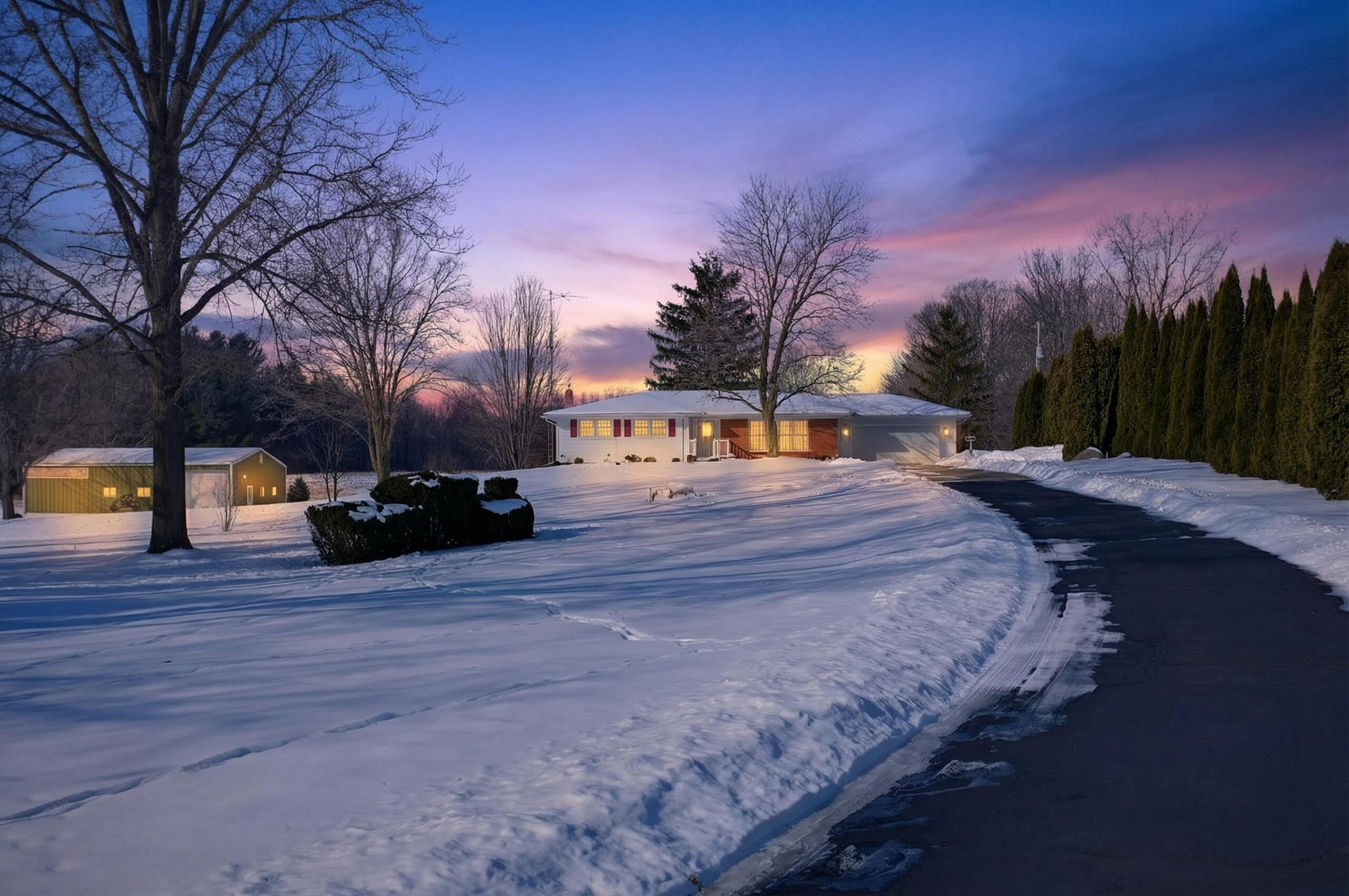 2770 North Dearing Road Parma, MI 49269 - Photo 2 of 76 005_0N0A4204#twilight