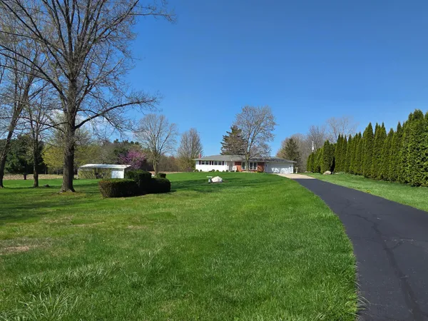 $440,000 | 2770 North Dearing Road, Parma, MI 49269