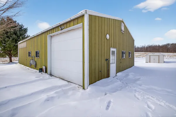 $450,000 | 2770 North Dearing Road, Parma, MI 49269