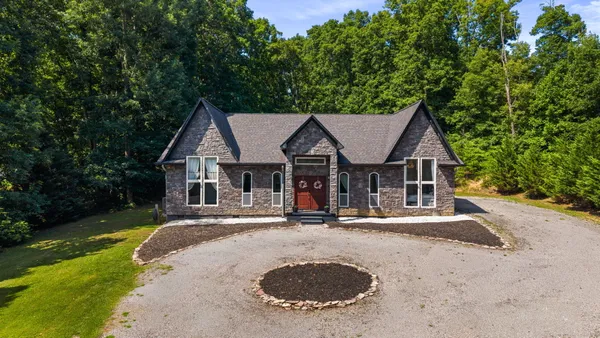 $469,900 | 304 Lees Chapel Road, Sweetwater, TN 37874