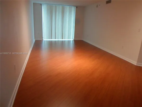 a view of utility room