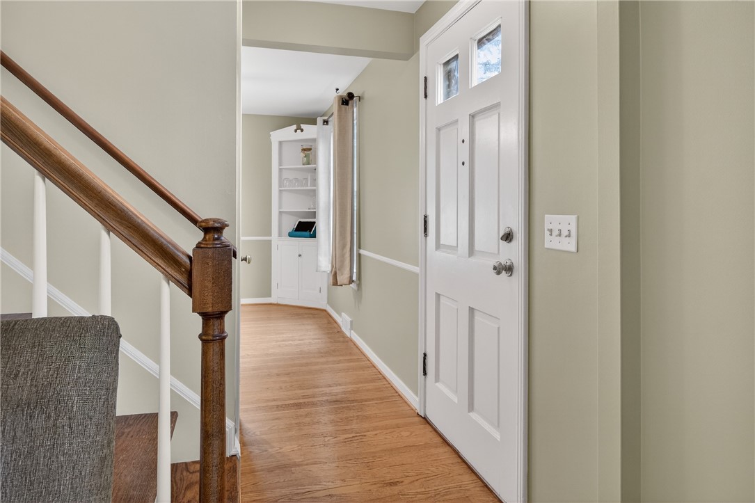 60 Hilltop Road Greece, NY 14616 - Photo 12 of 39 Front entry