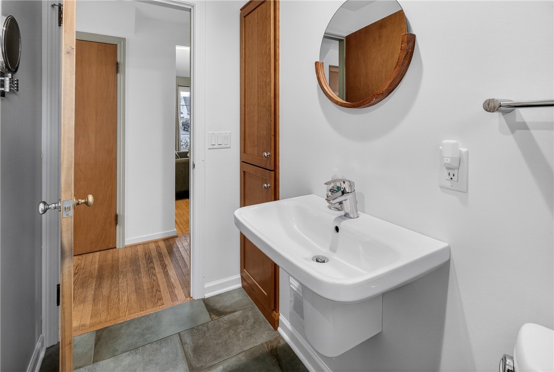 60 Hilltop Road Greece, NY 14616 - Photo 21 of 39 Updated 1st floor bedroom