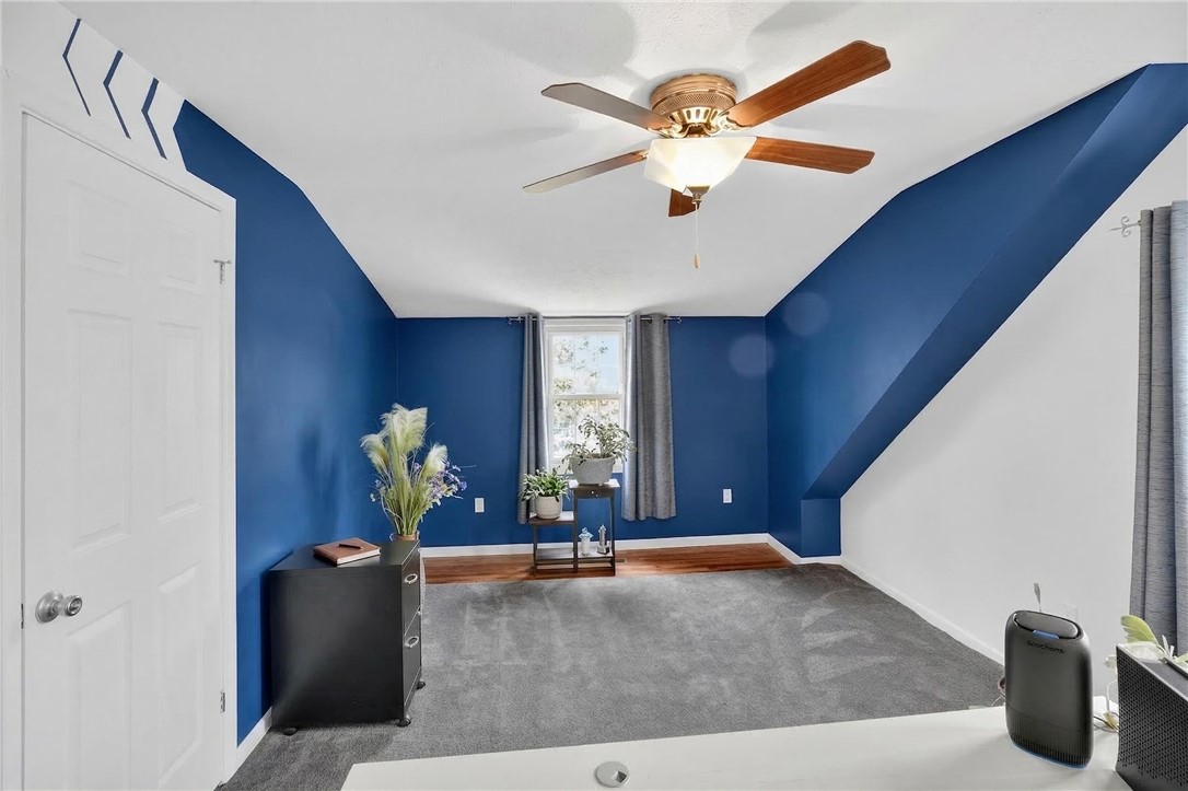 60 Hilltop Road Greece, NY 14616 - Photo 28 of 39 2nd floor bedroom with additional bedroom space