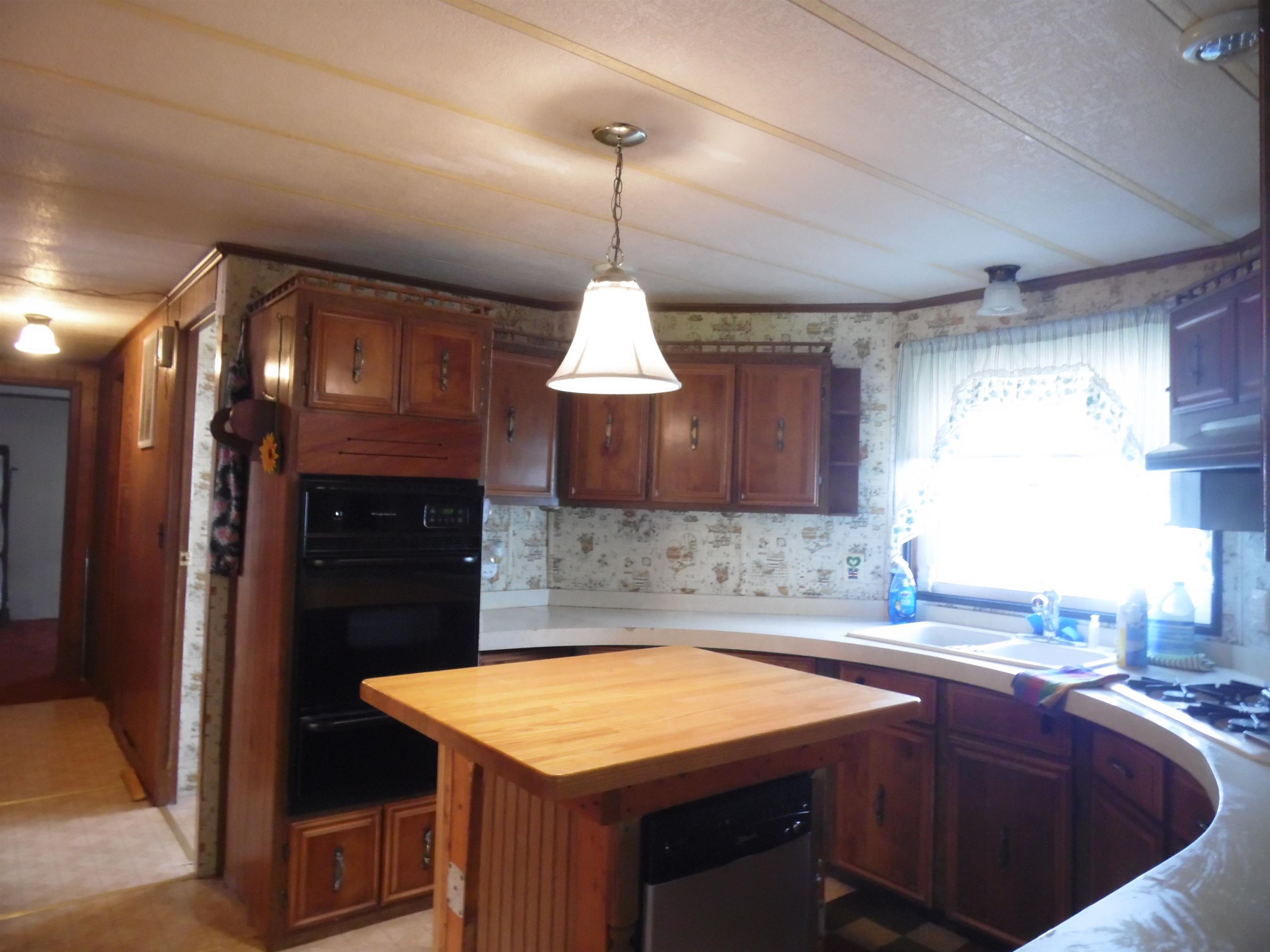 811 Graham Road Coleman, MI 48618 - Photo 9 of 78