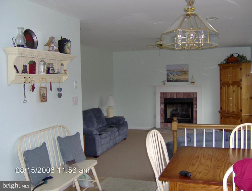 11 Village Drive Lititz, PA 17543 - Photo 3 of 10 Gallery Image 3
