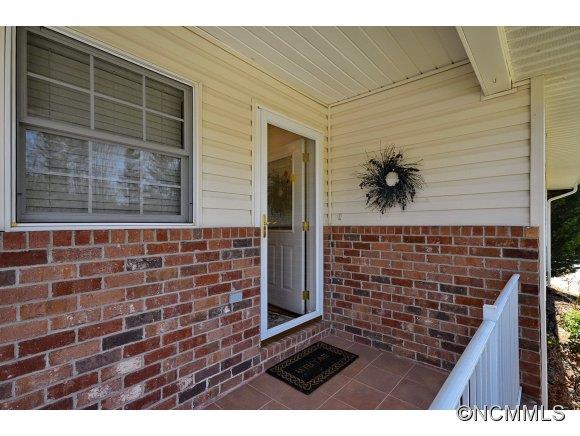 84 Allen Paul Road Hendersonville, NC 28791 - Photo 1 of 24 Gallery Image 1
