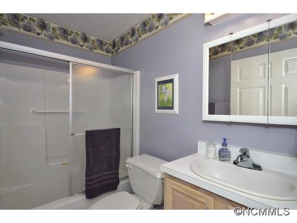 84 Allen Paul Road Hendersonville, NC 28791 - Photo 18 of 24 Gallery Image 18