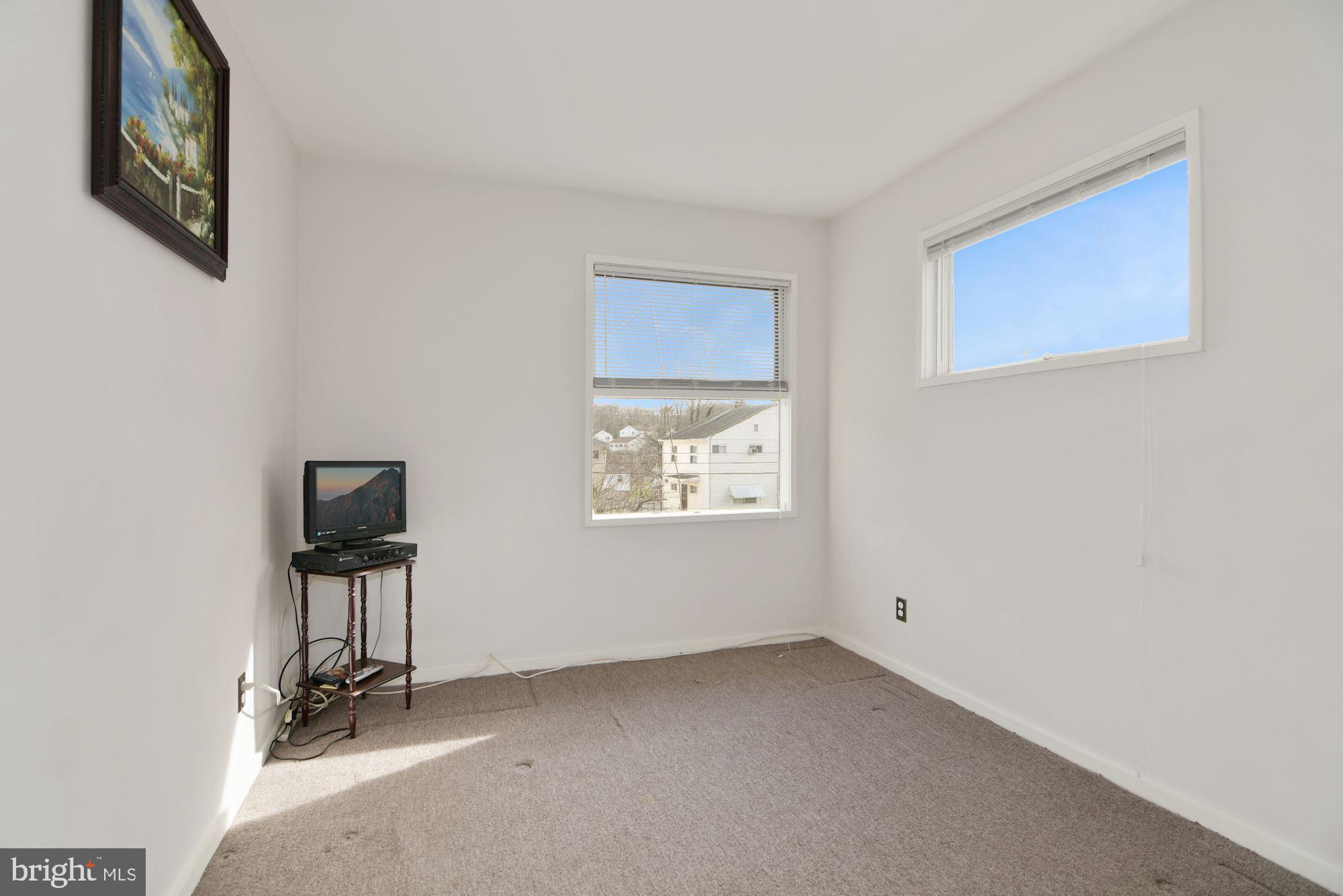 12120 Bluhill Road Silver Spring, MD 20902 - Photo 16 of 26
