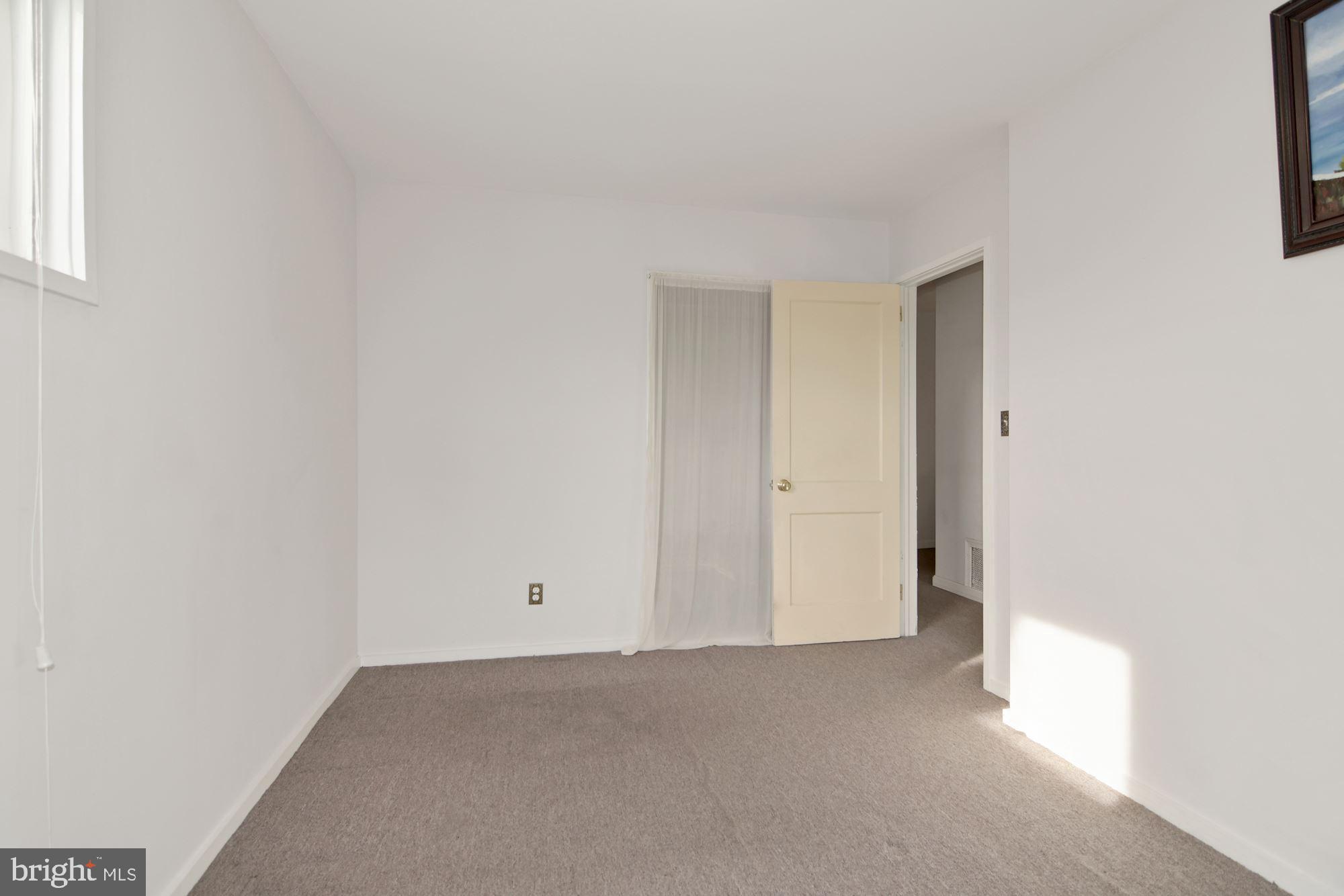 12120 Bluhill Road Silver Spring, MD 20902 - Photo 18 of 26