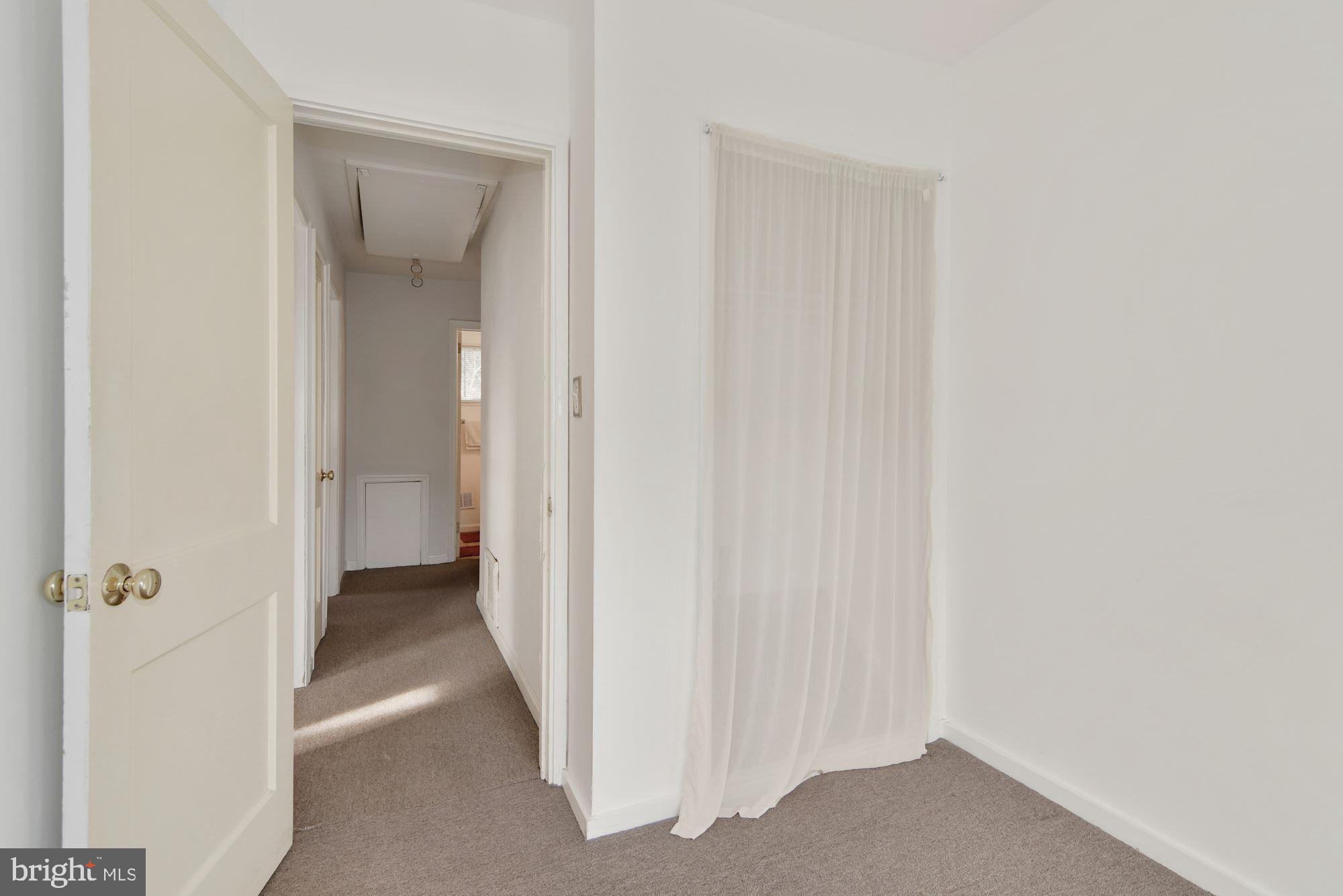 12120 Bluhill Road Silver Spring, MD 20902 - Photo 20 of 26