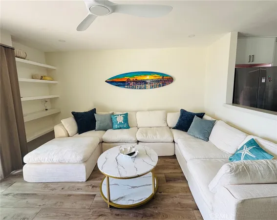 $8,500 | 711 Pacific Coast Highway, Unit 330, Huntington Beach, CA 92648
