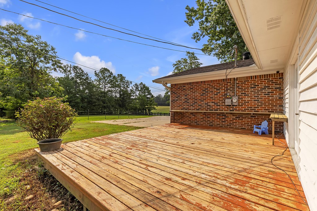 1379 Presley Road Northeast Dalton, GA 30721 - Photo 36 of 41 Gallery Image 36