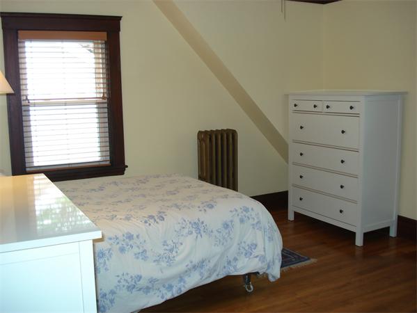 19 Edmund Road Arlington, MA 02474 - Photo 17 of 27 Gallery Image 17