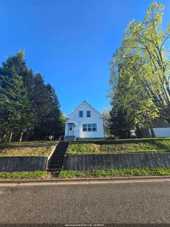 $85,000 | 1024 Heights Street, Niagara, WI 54151