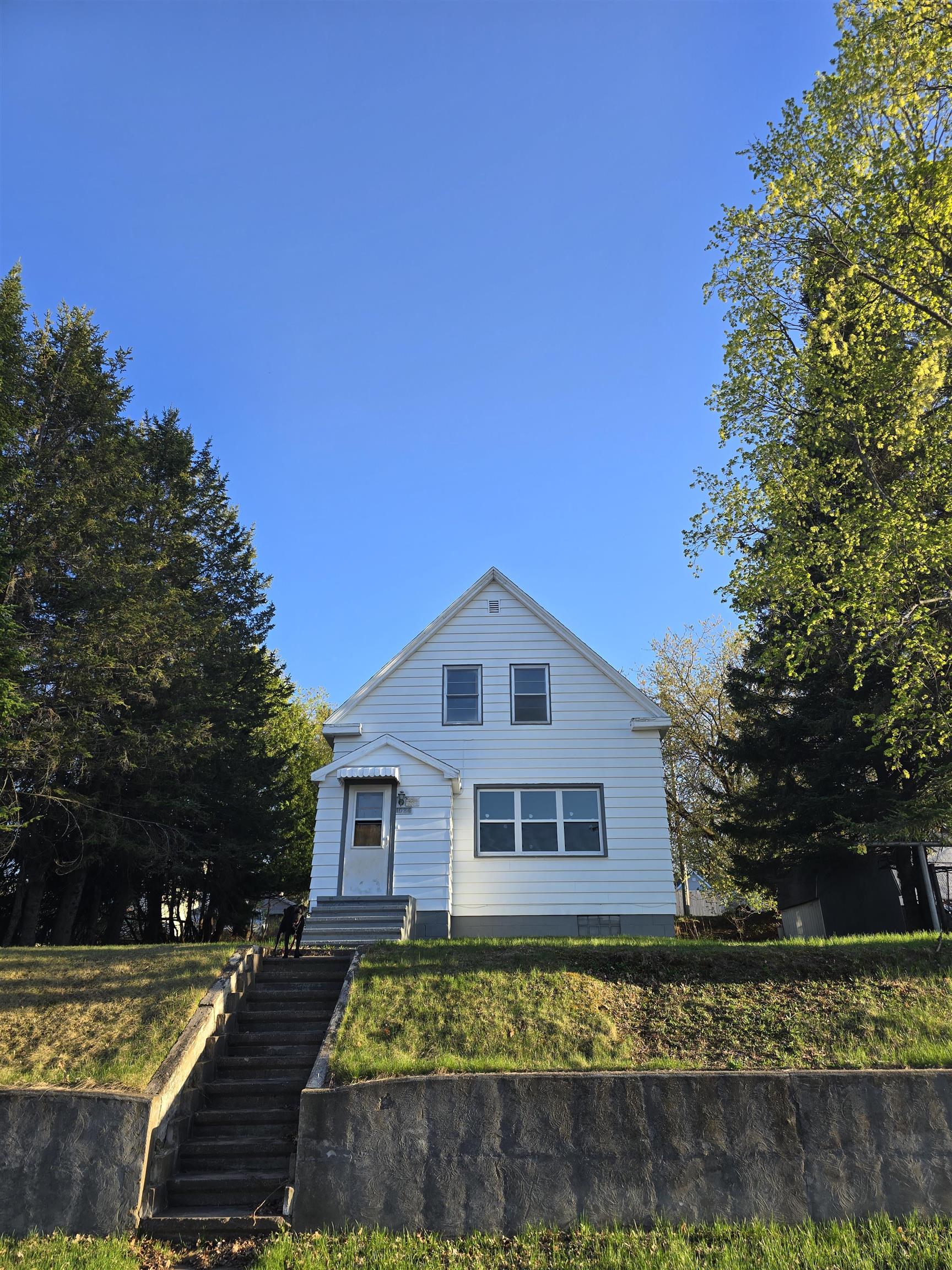 1024 Heights Street Niagara, WI 54151 - Photo 2 of 29