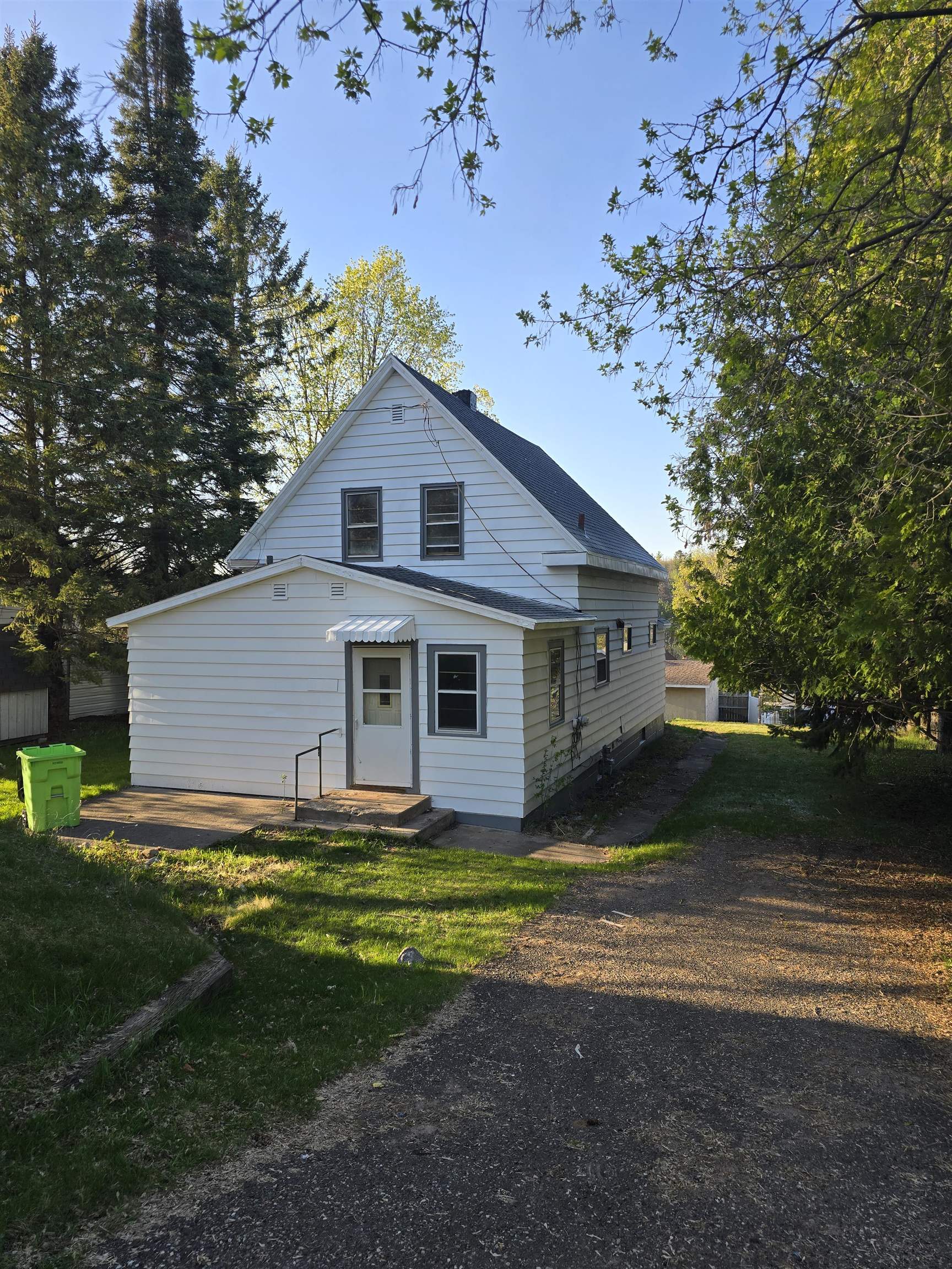 1024 Heights Street Niagara, WI 54151 - Photo 7 of 29