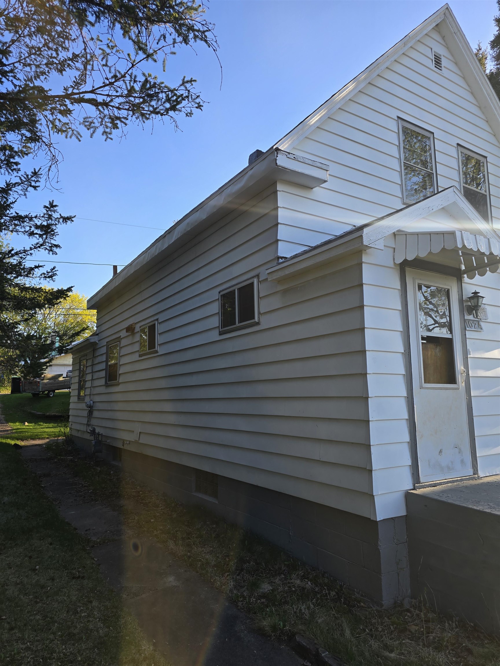 1024 Heights Street Niagara, WI 54151 - Photo 8 of 29