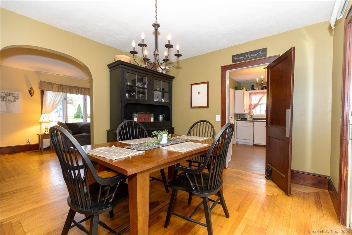 5 Spier Avenue Enfield, CT 06082 - Photo 13 of 29