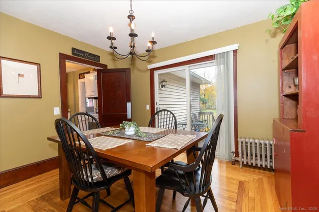 $250,000 | 5 Spier Avenue, Enfield, CT 06082