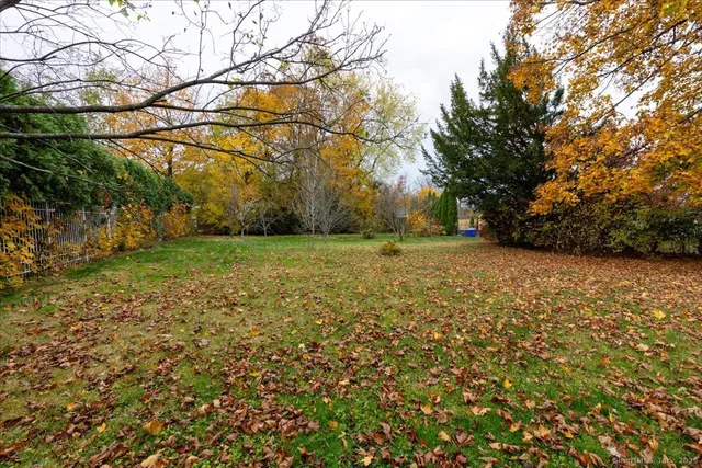 $250,000 | 5 Spier Avenue, Enfield, CT 06082