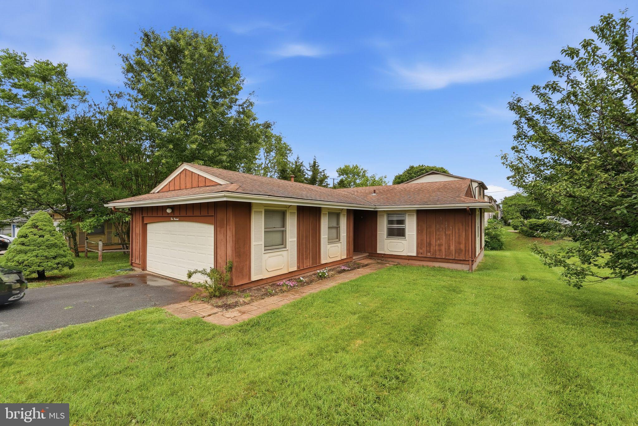 400 Laurel Street Culpeper, VA 22701 - Photo 2 of 30