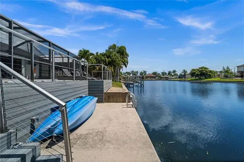 $789,000 | 3911 Southwest 25th Court, Cape Coral, FL 33914