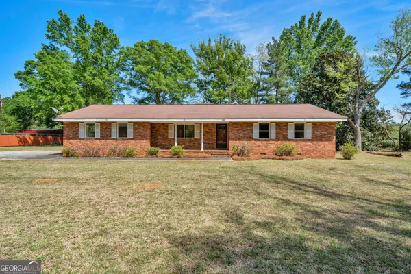 $299,999 | 242 Lake Joy Road, Perry, GA 31069