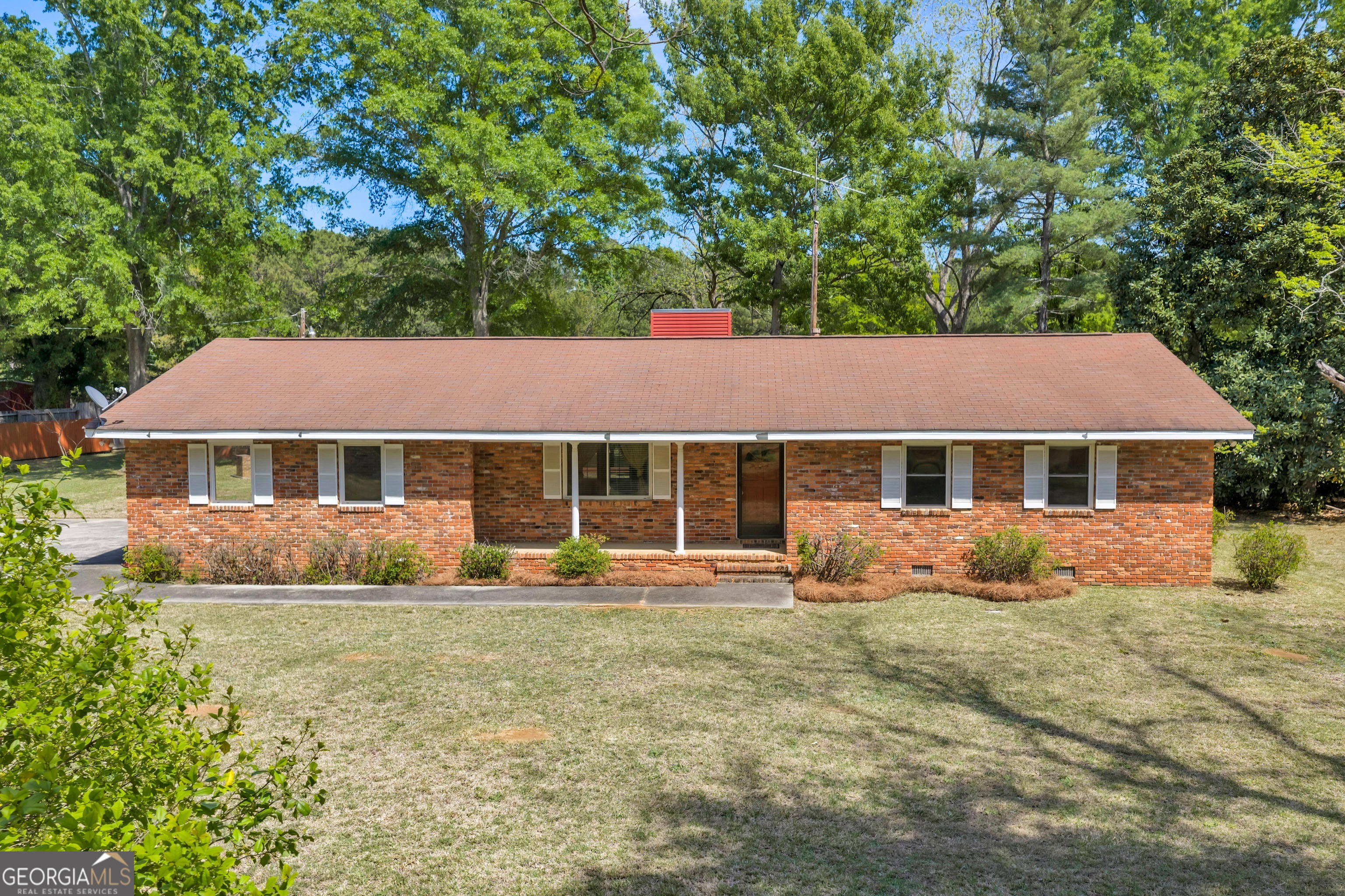242 Lake Joy Road Perry, GA 31069 - Photo 2 of 74
