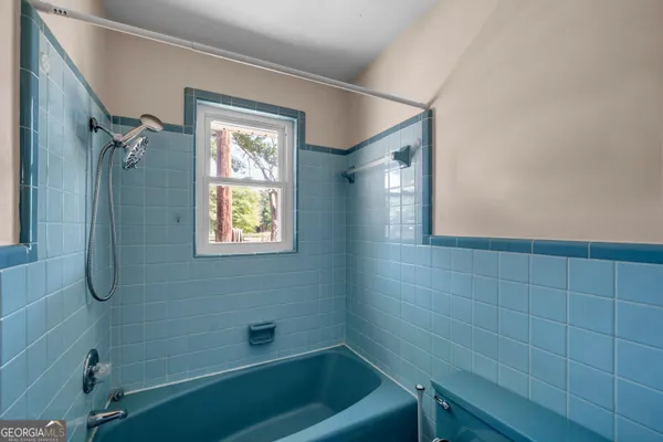 $299,999 | 242 Lake Joy Road, Perry, GA 31069